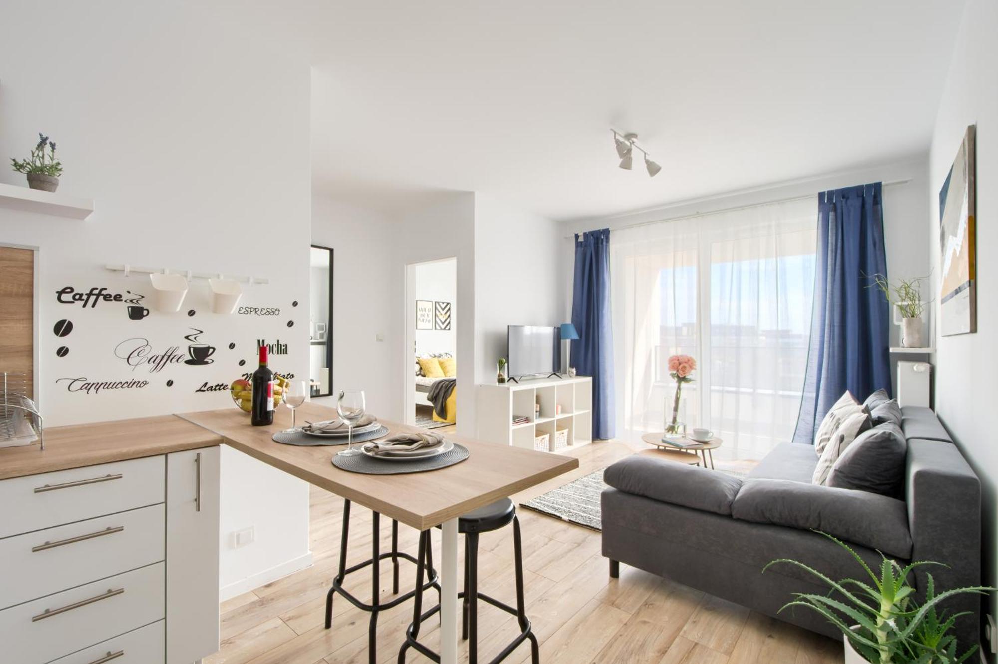 M&R Apartament Airport&Business Premium Komputerowa - Underground Garage - Free Wifi - Netflix - Self Check-In - 5 Min From Chopin Airport Warschau Buitenkant foto